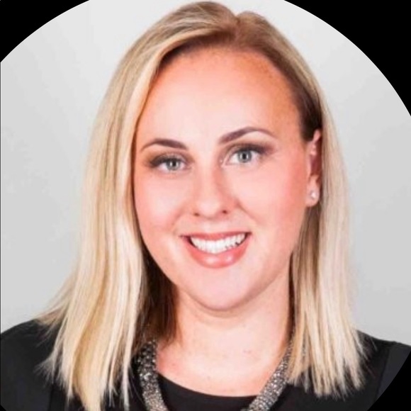 Meet your Posher, Gail - Picture 1 of 1